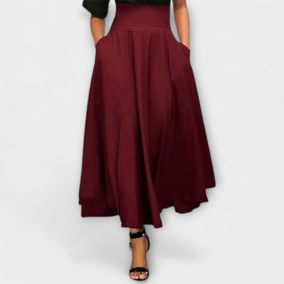 Lariss | Elegant Maxi Dress