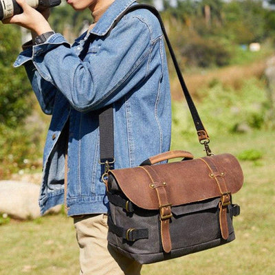 Camera Messenger Bag | Eisenberg