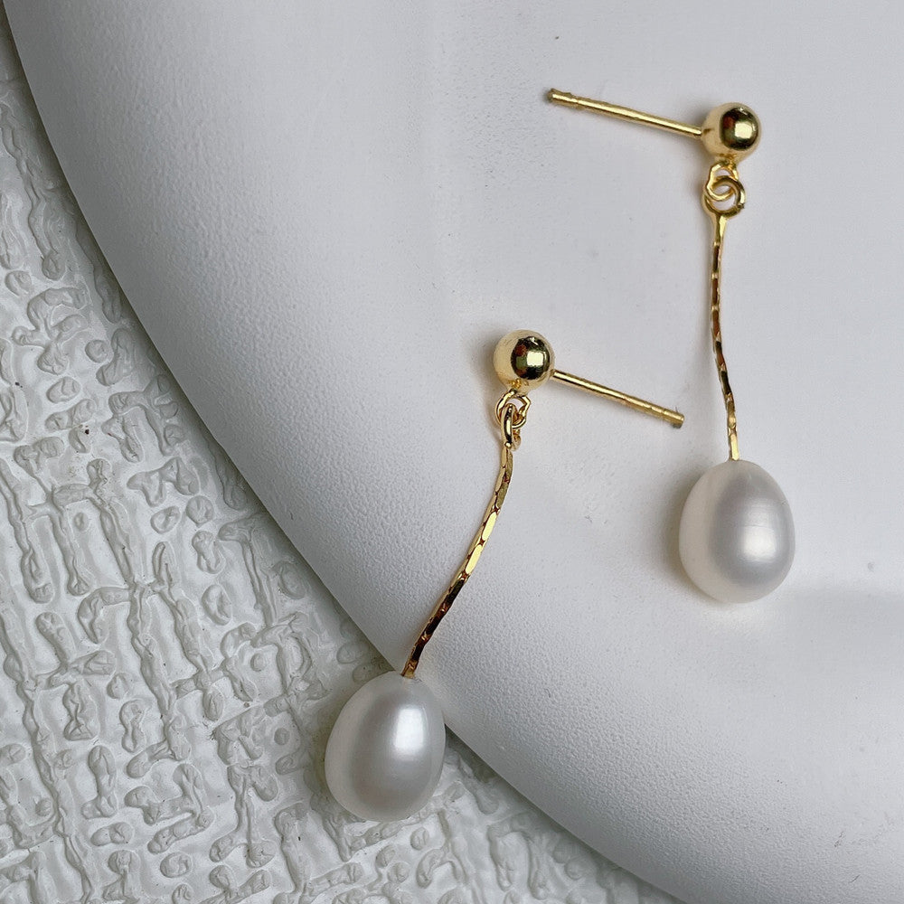 French freshwater pearl earrings