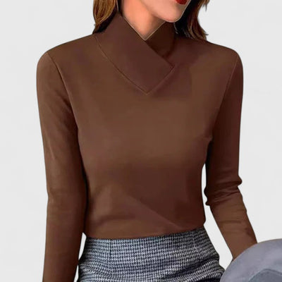 Yulienne | Elegant Turtleneck Sweater