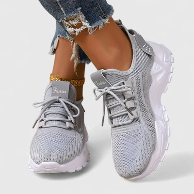 Maica | Orthopedic Sports Shoes