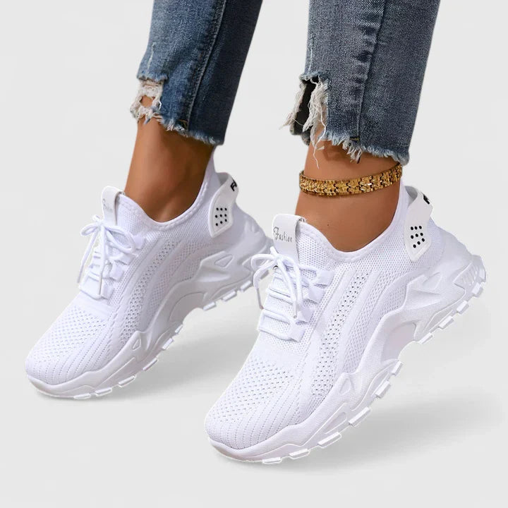 Maica | Orthopedic Sports Shoes