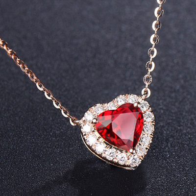 Rose gold ruby ​​heart pendant necklace