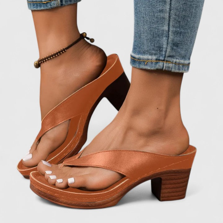 Jazrielle | 矯形高跟鞋