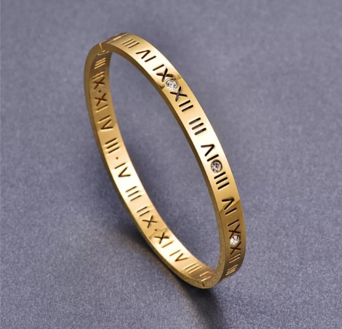 Titanium bracelet (Roman numerals)