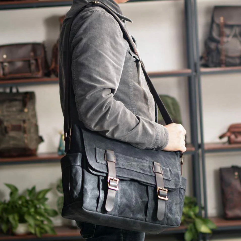 斜背肩包 | Langenberg